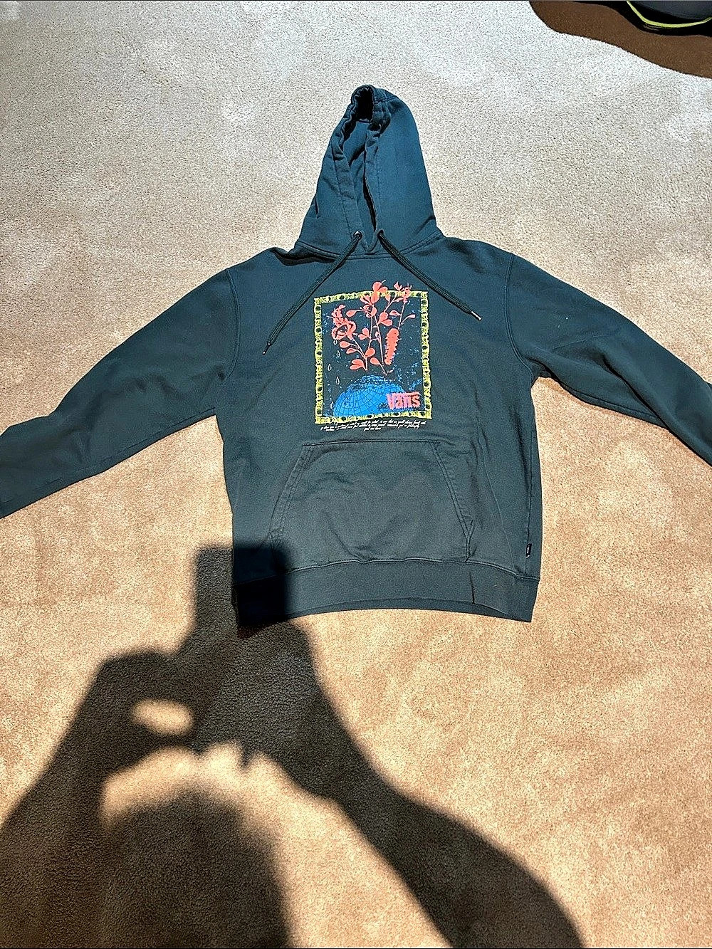 Vans Floral Decor Pullover Hoodie Graphic Hoodie in Black Size Medium